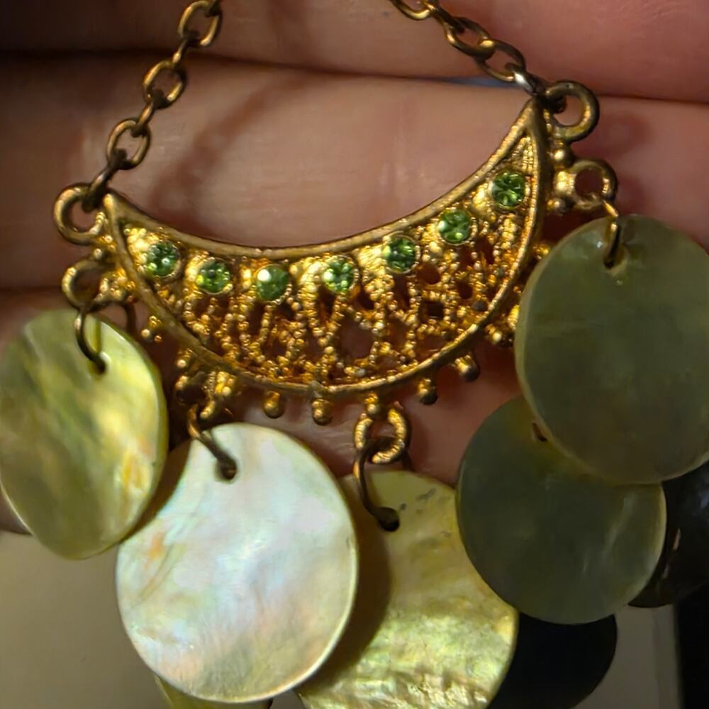 Natural Shell Chandelier Earrings Filigree Dangle Boho Statement Gold Tone 163 - Picture 7 of 8